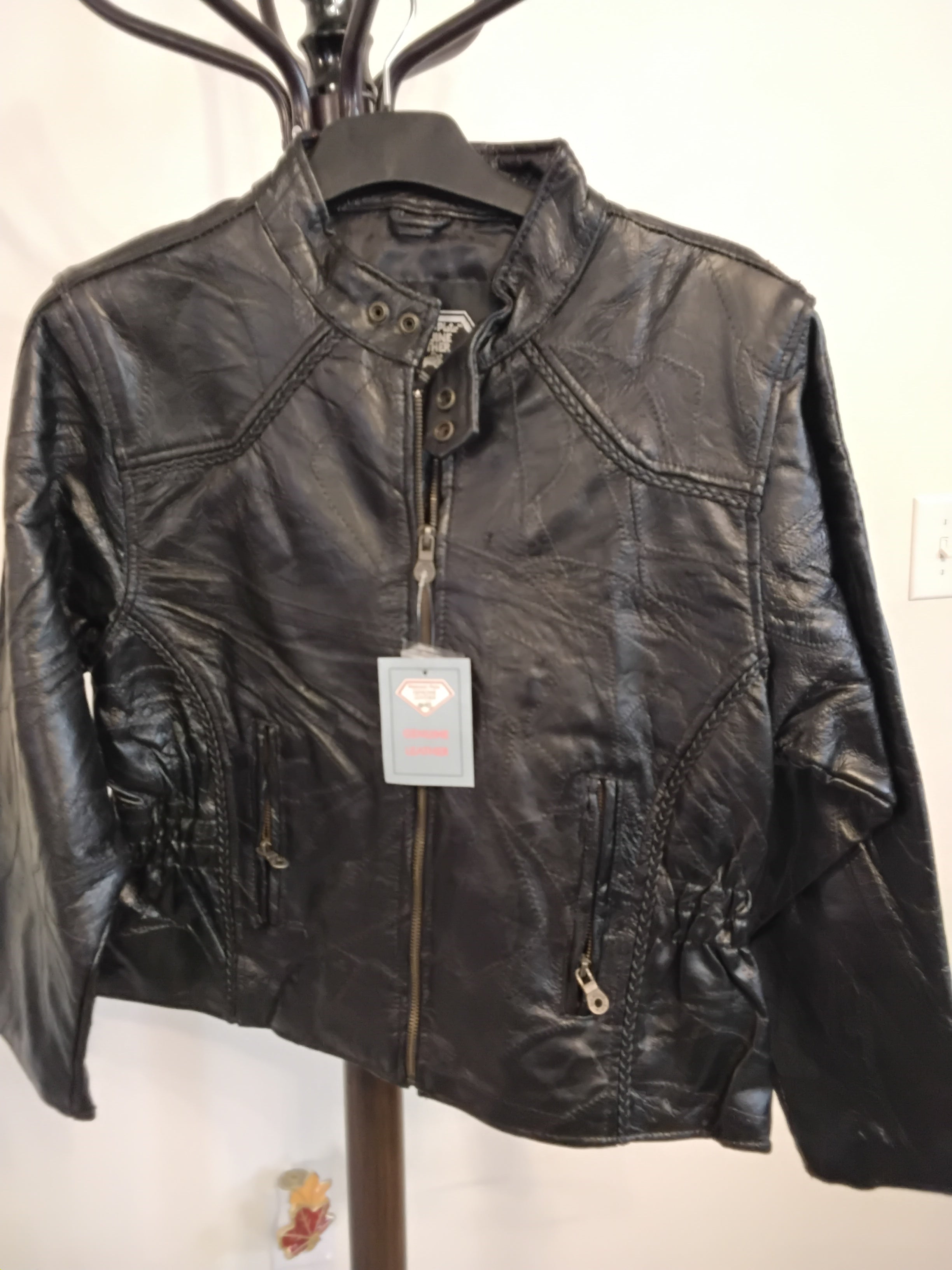 Diamond Plate Short Collar Leather Jacket