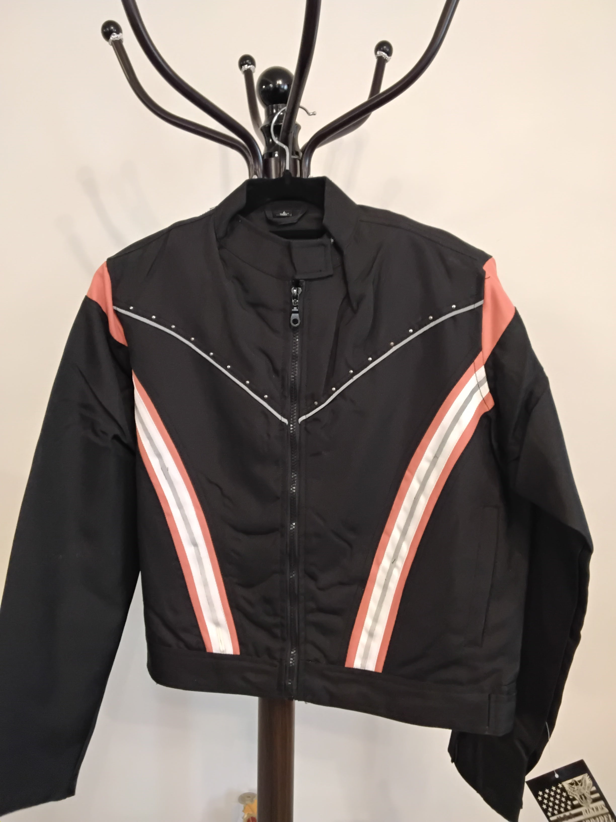 Diamond Plate Western